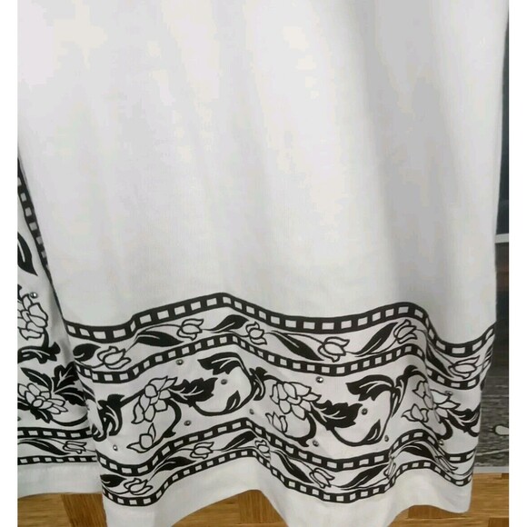 Chelsea Studio Dress Size 1X Mini Black/White Floral Cotton Beaded - Picture 6 of 10